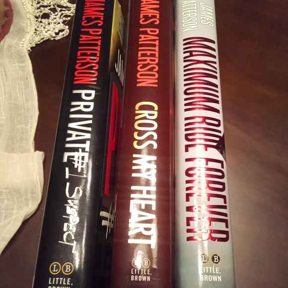 James Patterson books - Picture 2 of 3